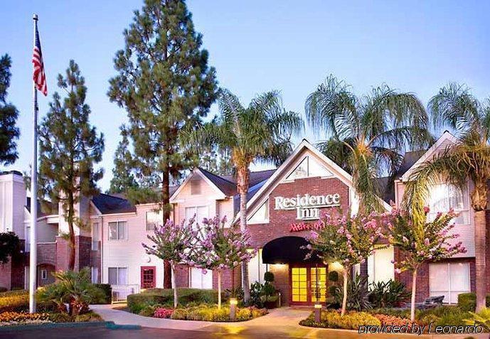 Residence Inn Bakersfield Exterior foto