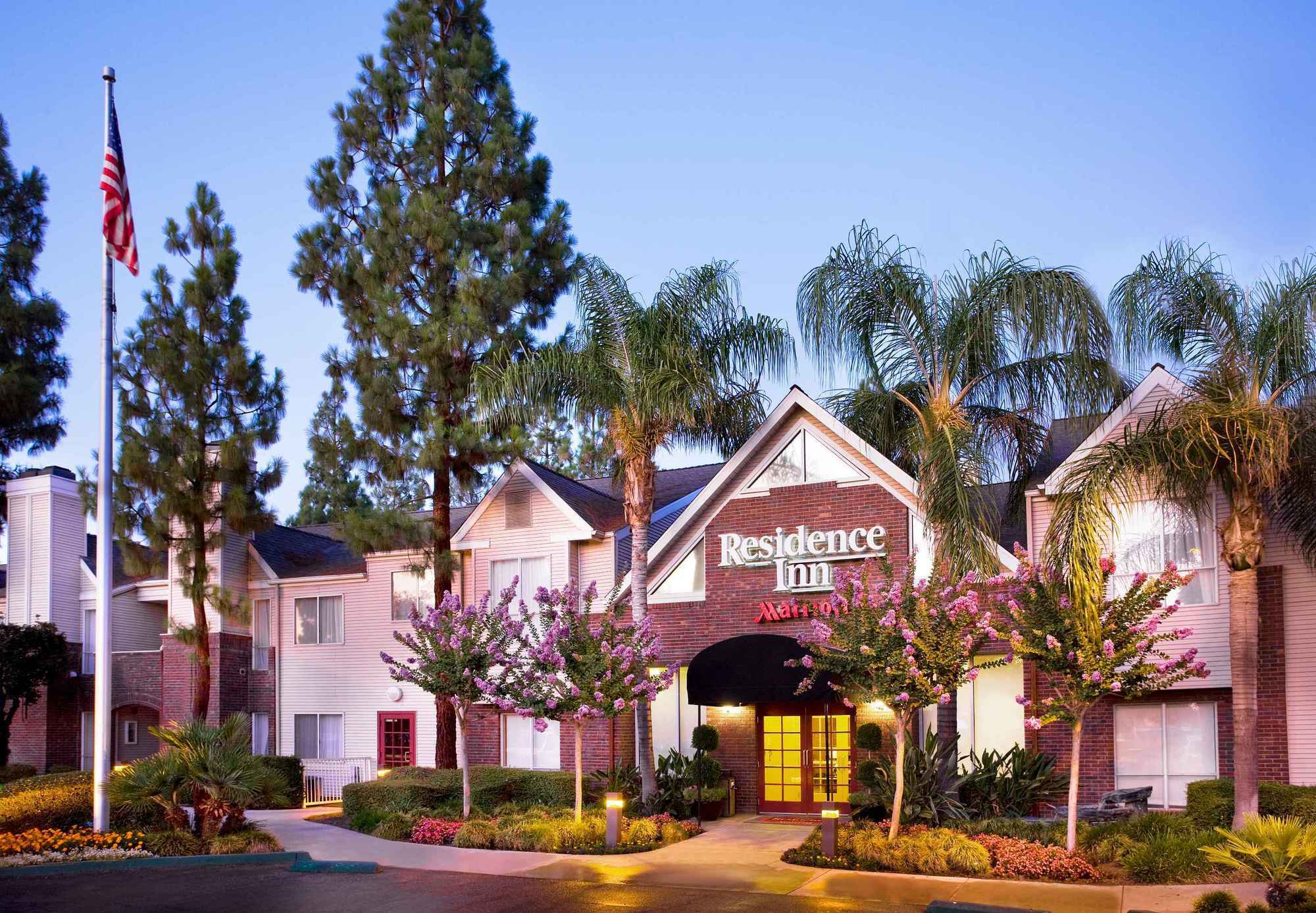 Residence Inn Bakersfield Exterior foto